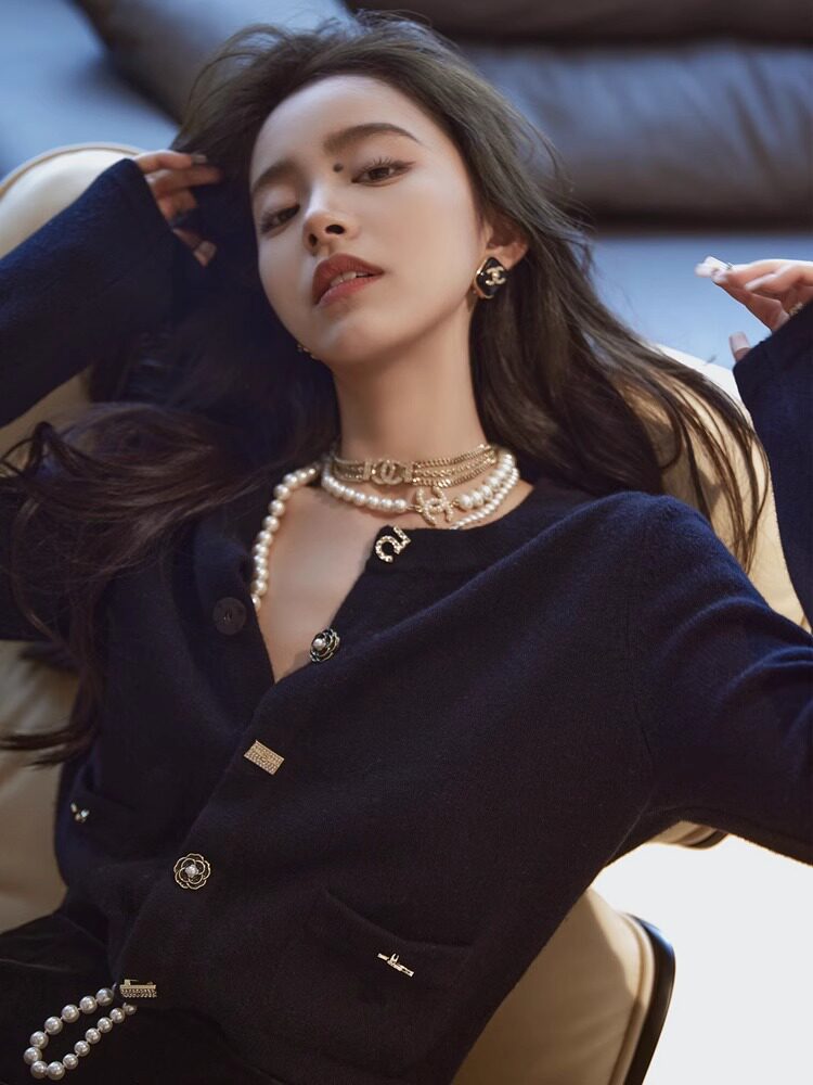 软糯毛衣外套小香风设计感上衣女