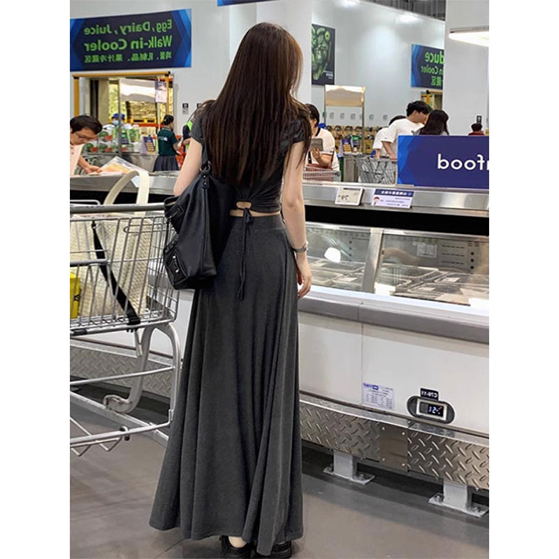 今年流行漂亮甜辣妹套装长裙女