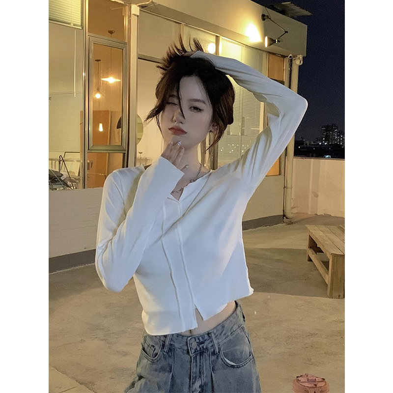 正肩长袖t恤女春秋冬V领修身显瘦