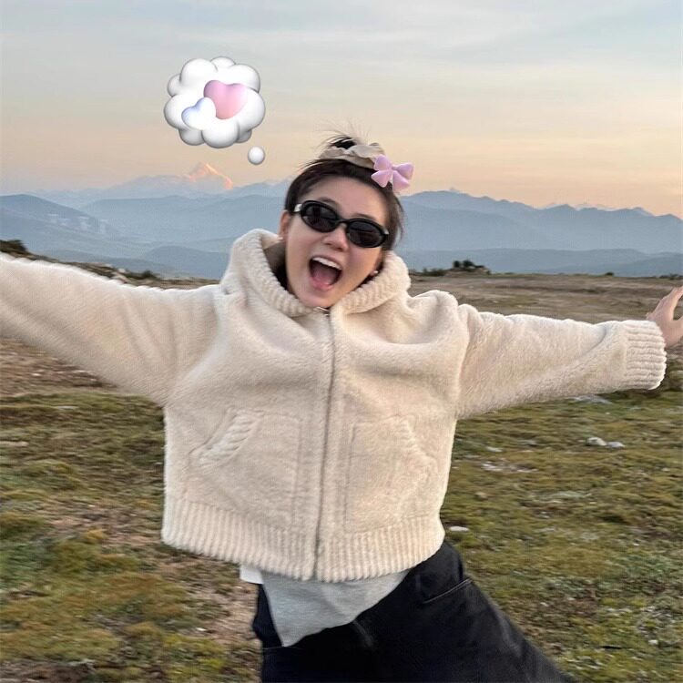 日系羊羔毛皮草短外套女秋冬季新款韩版休闲连帽皮毛一体减龄卫衣