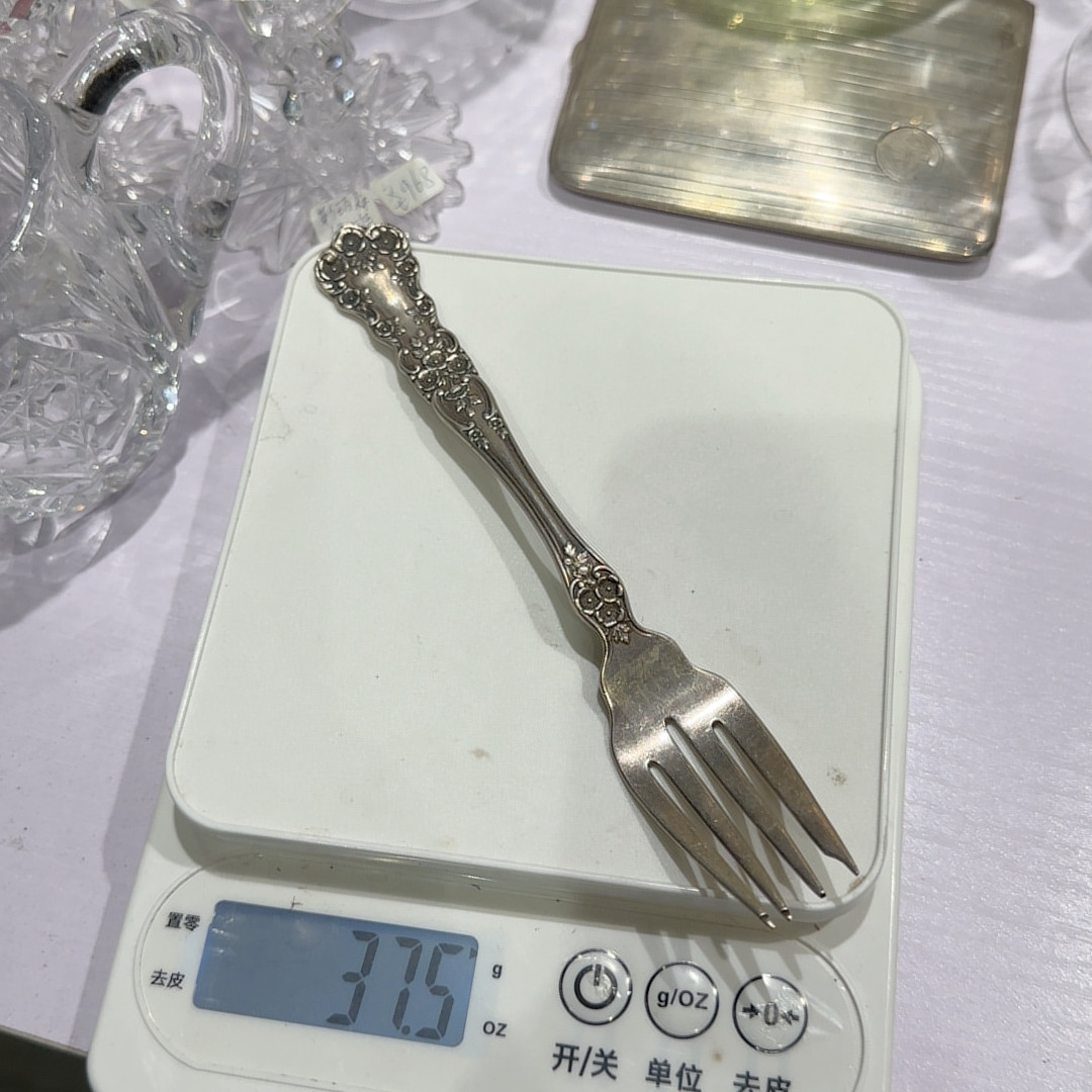 戈勒姆毛茛花正餐叉子