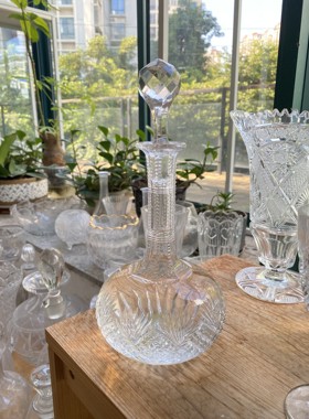 美国辉煌时期手工切割水晶酒樽