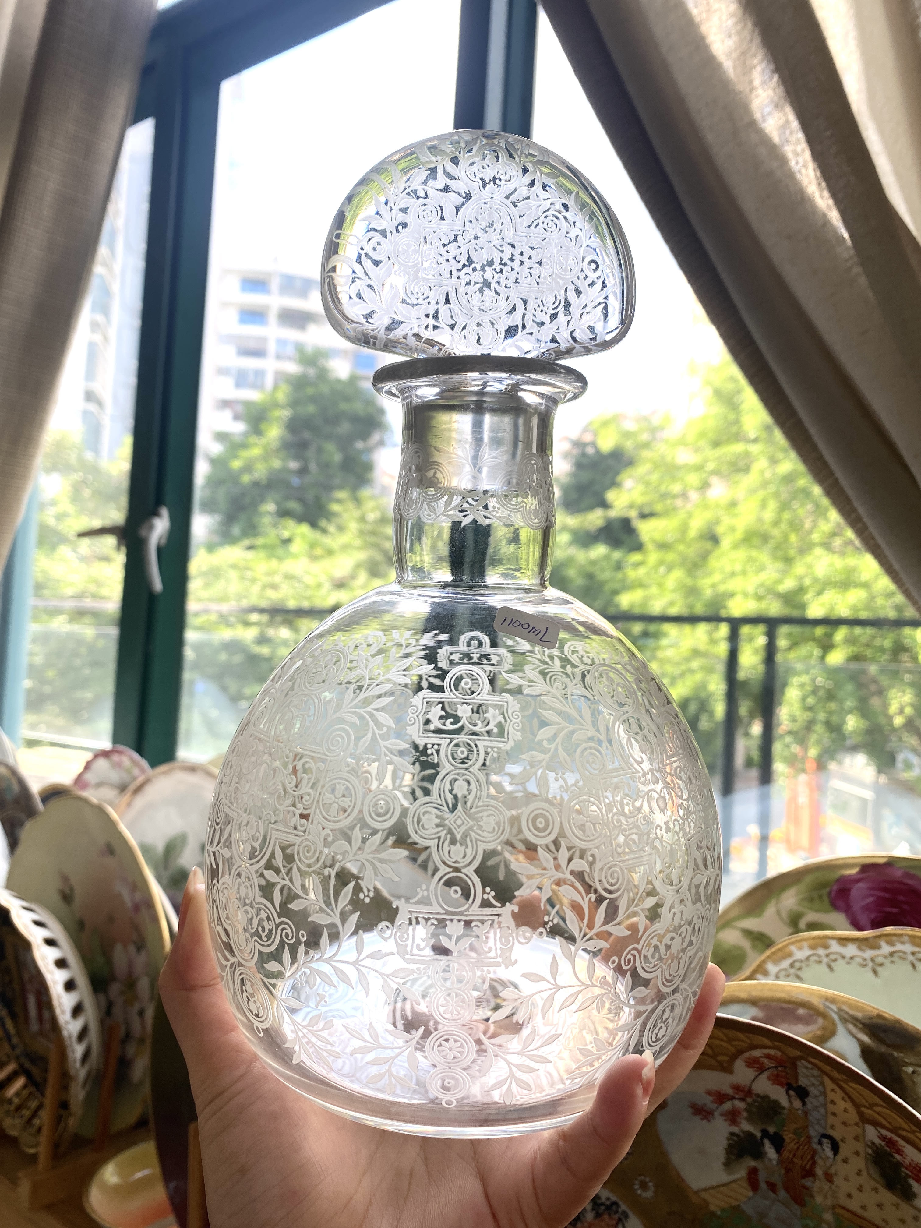 法国巴卡拉水晶蚀刻酒樽底部带标