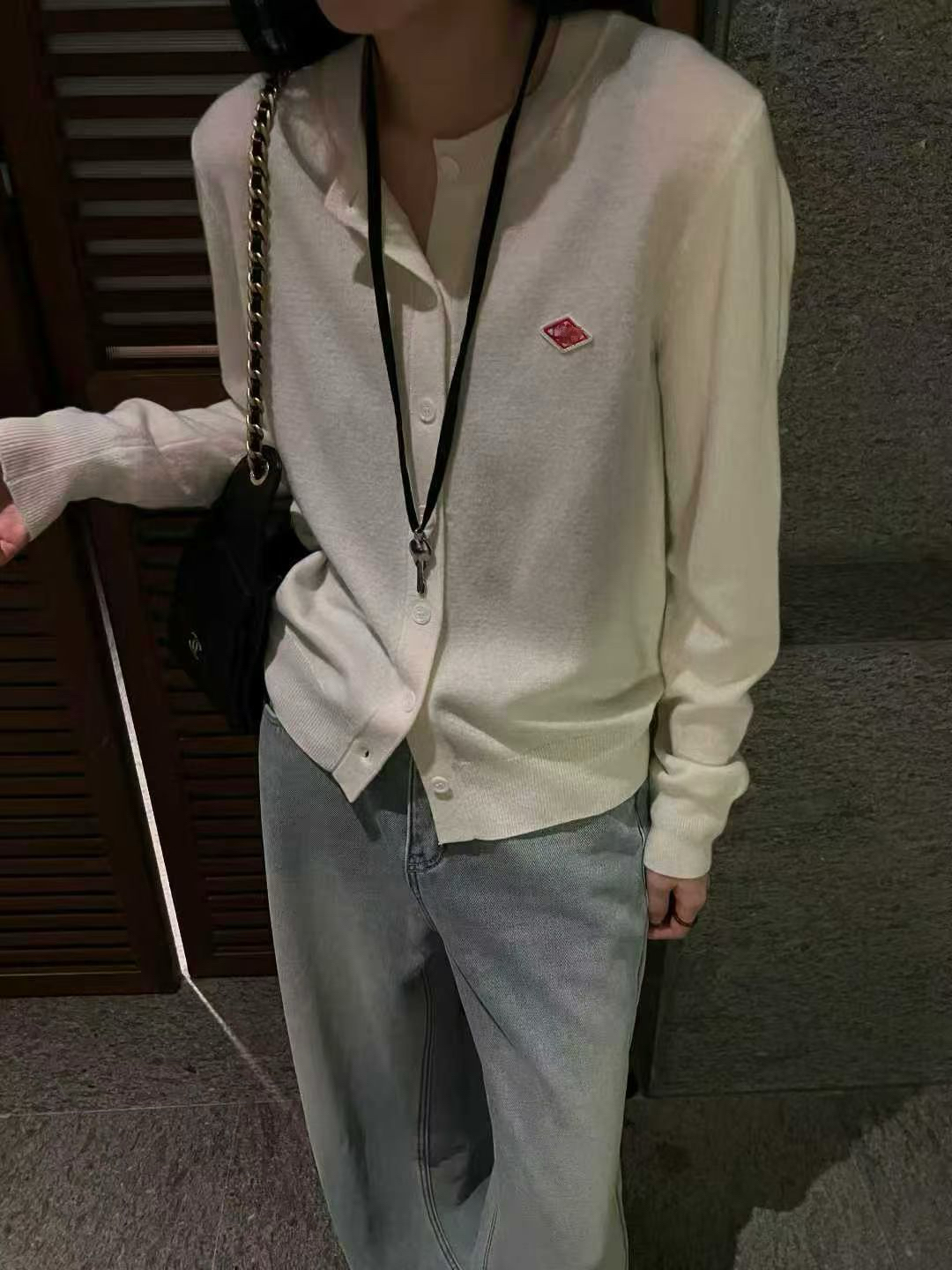 欧洲站2025冬季新款甜美爱心刺绣保暖长袖针织开衫女圆领宽松上衣