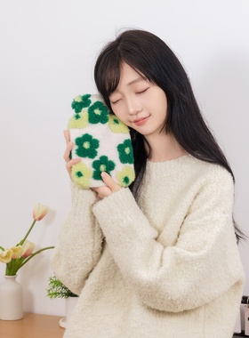 跨境现货Christmas圣诞热水袋学生秋冬保暖加厚NewYear卡通暖水袋