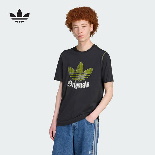 阿迪达斯男士款圆领运动短袖上衣