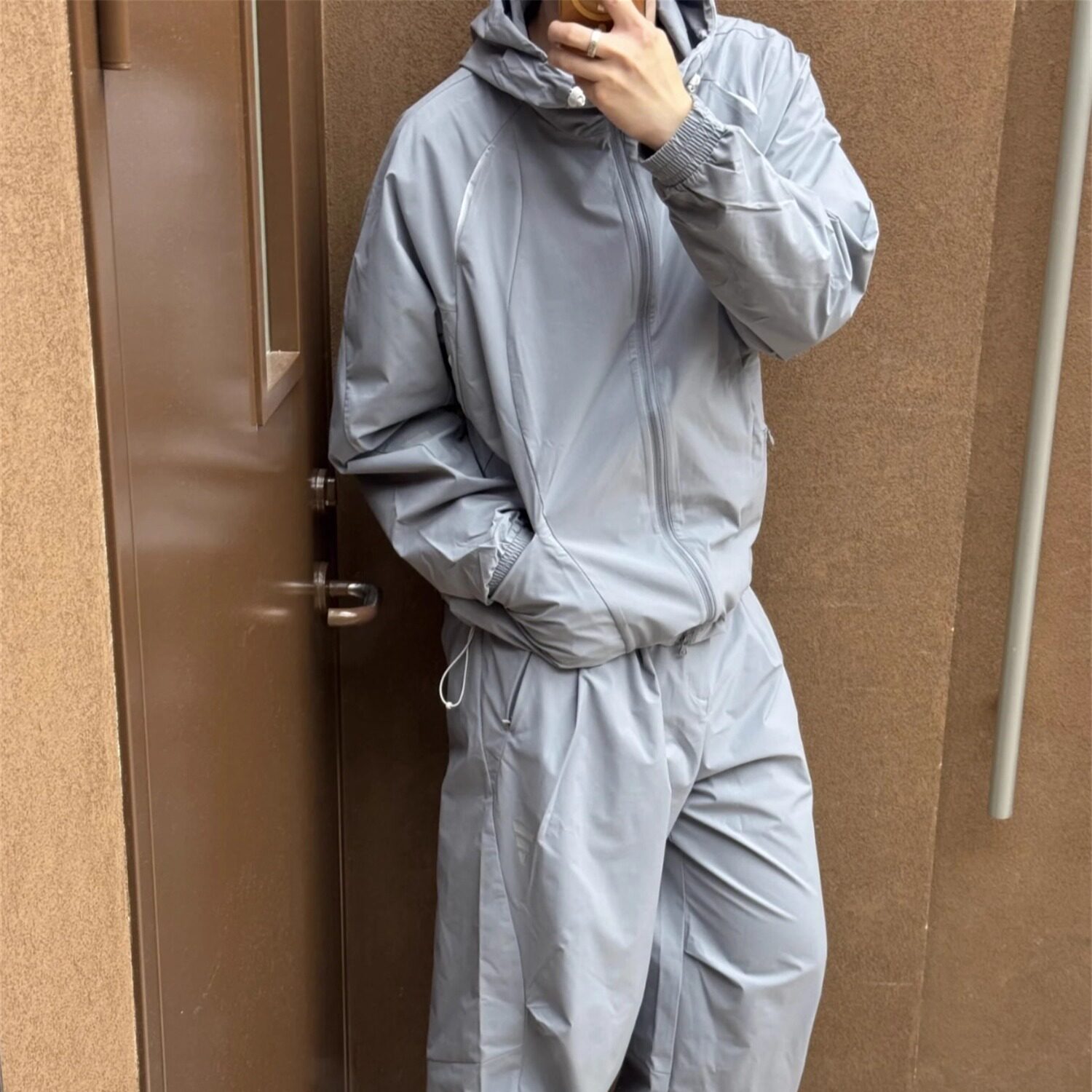 阿迪达斯男秋季连帽防风衣