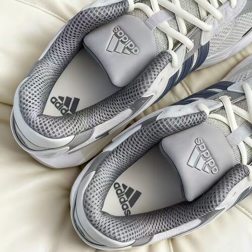 阿迪达斯三叶草正品男女ins低帮休闲鞋日常通勤舒适老爹鞋 GZ1561