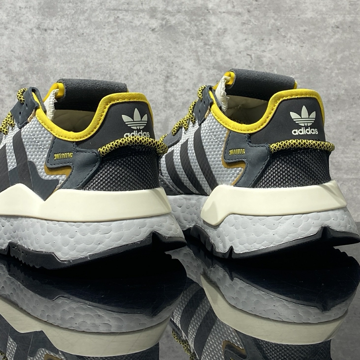 Adidas阿迪达斯正品男款爆米花缓震柔软透气运动耐磨跑步鞋GY0019