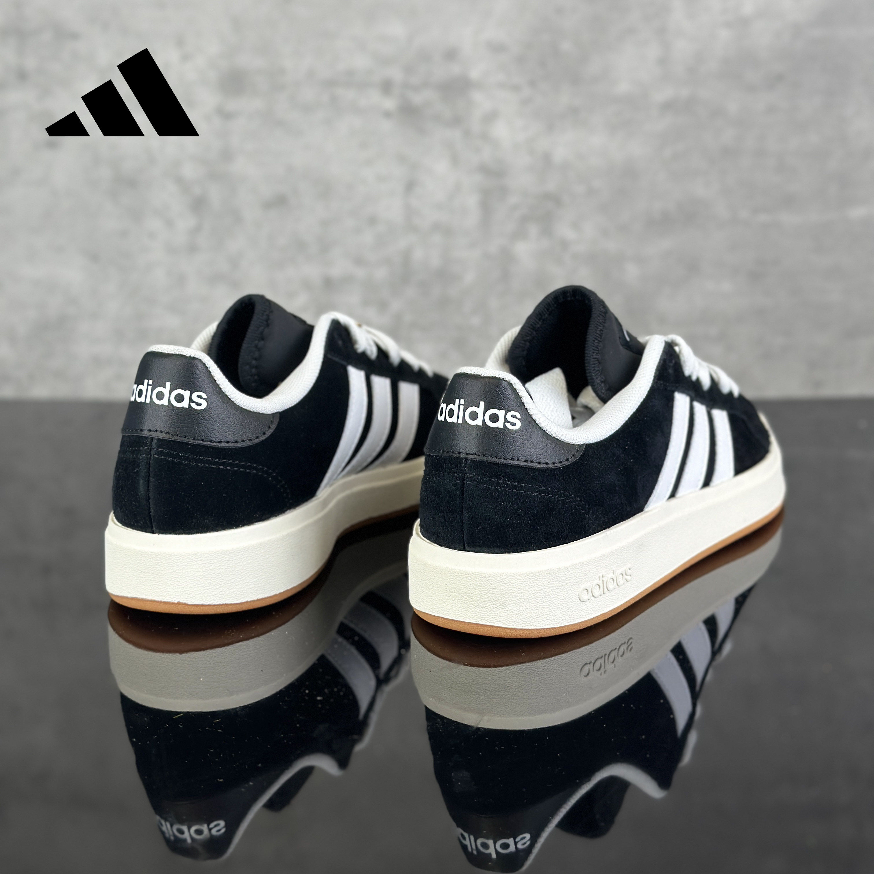 上班通勤 adidas/阿迪达斯正品软底不累脚休闲鞋子百搭男女款秋季