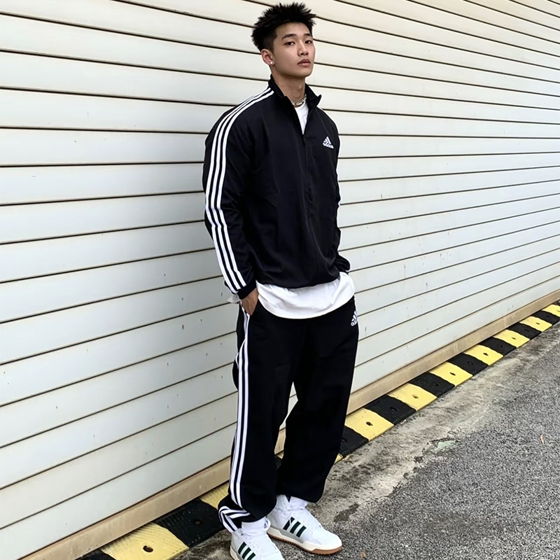 阿迪达斯男三条纹跑步套装