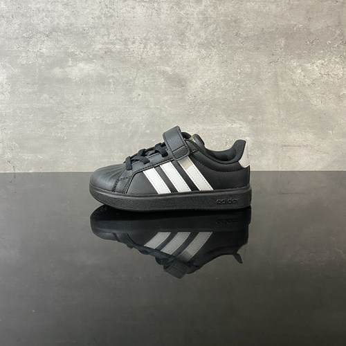 Adidas阿迪达斯正品秋男女童2026新款百搭经典复古防滑轻便板鞋