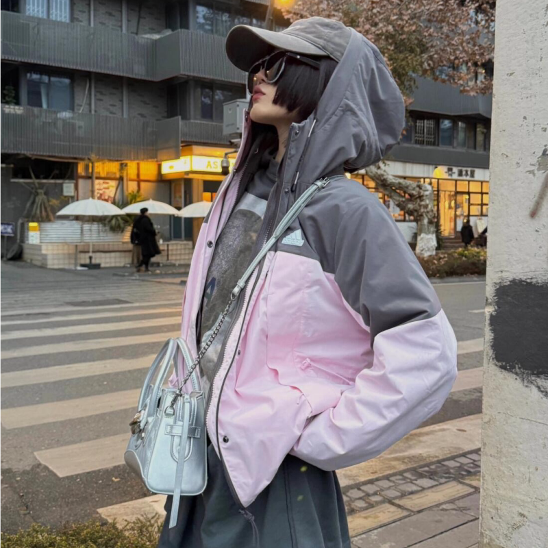 阿迪达斯女三合一外套连帽夹克衫