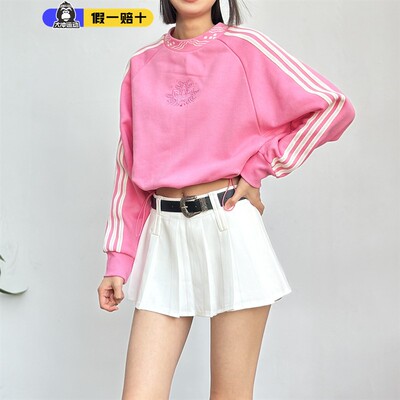 三叶草女卫衣短款宽松圆领套头衫