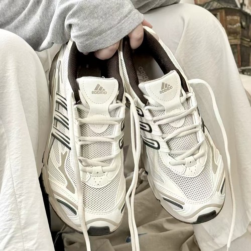 阿迪达斯休闲运动老爹鞋