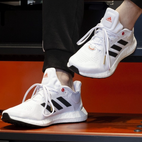 Adidas阿迪达斯正品明星同款运动鞋通勤百搭鞋子轻便运动鞋GY5099