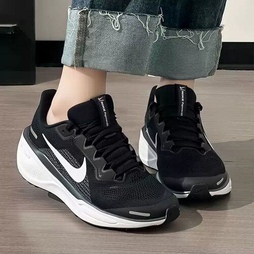 耐克女鞋新款透气跑步鞋运动鞋