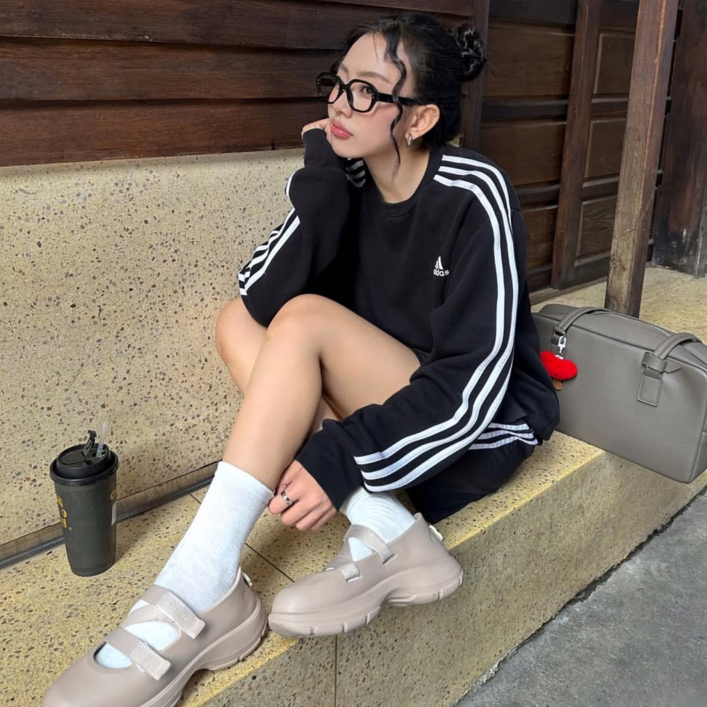 阿迪达斯运动风日常出行潮流穿搭