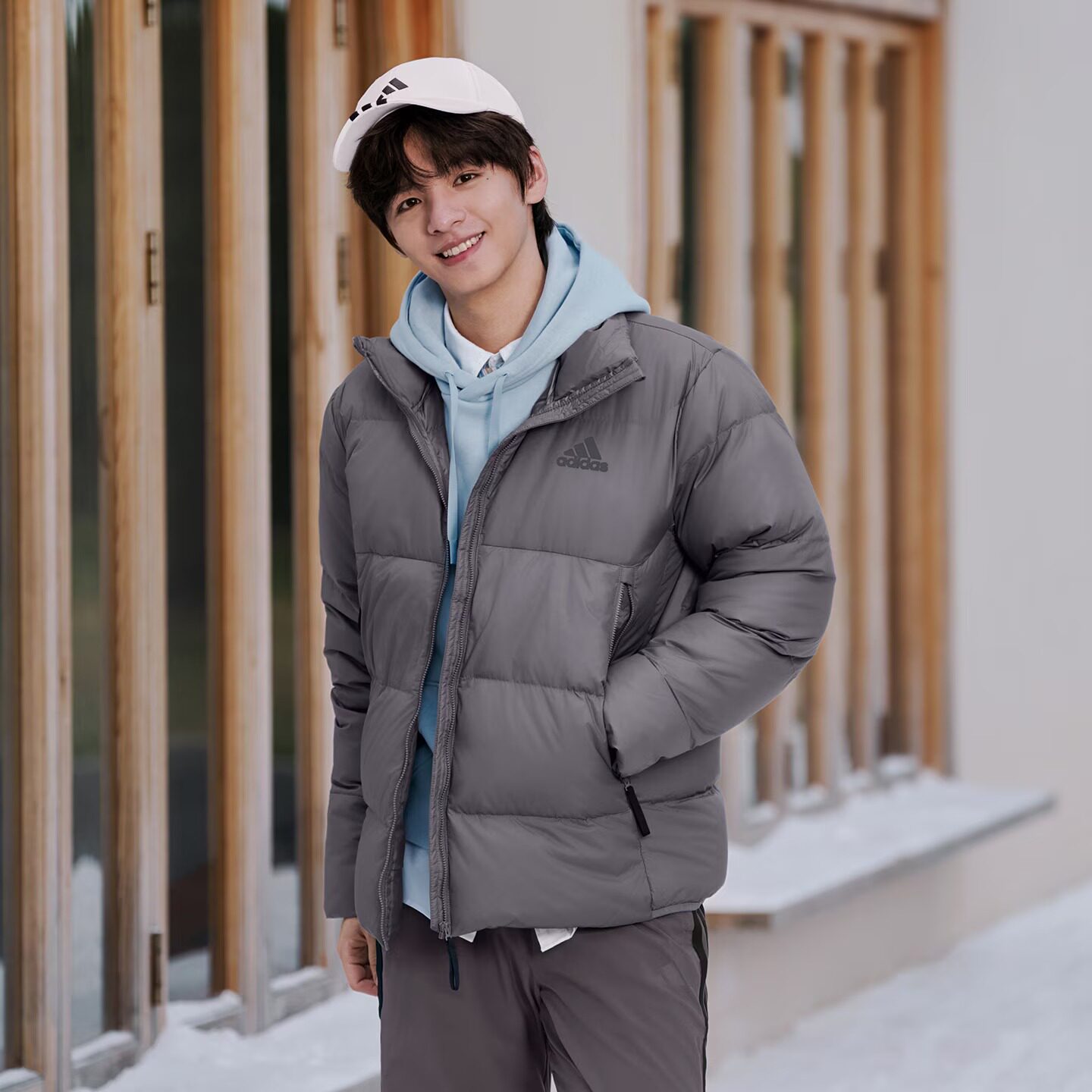 Adidas阿迪达斯正品冬男女同款短款加厚加绒保暖外套羽绒服KF6761