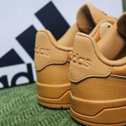 Adidas阿迪达斯正品秋男鞋女鞋运动休闲小个子增高厚底板鞋ID6053