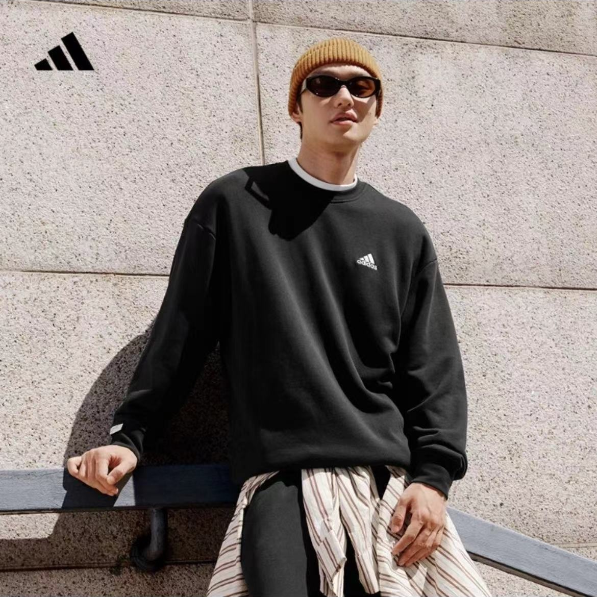 adidas/阿迪达斯正品轻运动休闲圆领卫衣套头衫男装秋冬季JM9107