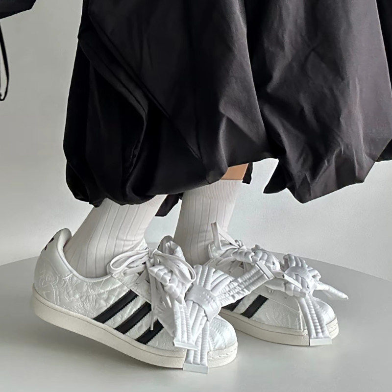 【清仓】Adidas阿迪达斯三叶草女鞋2026新款百搭复古贝壳头板鞋