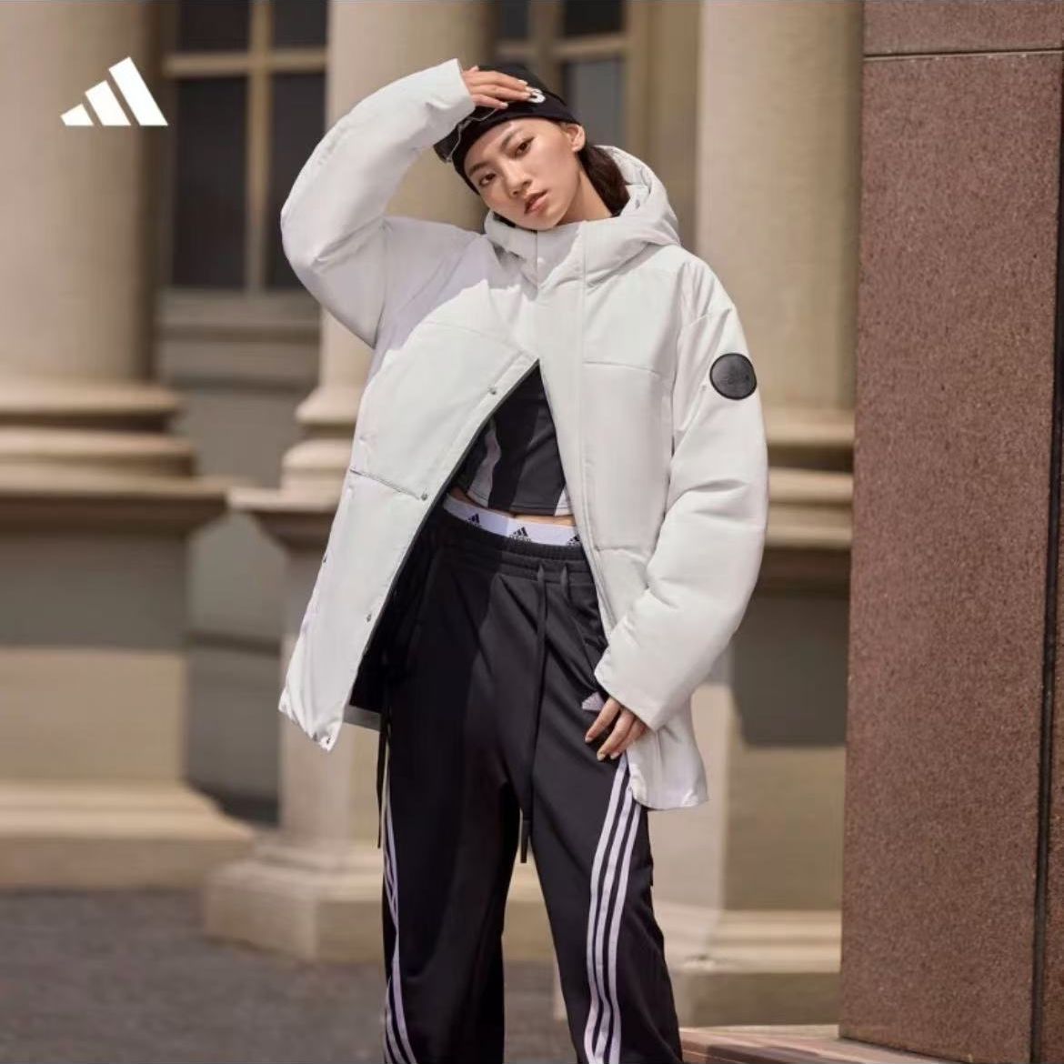 正品adidas阿迪达斯男女保暖拒水防泼防风连帽鸭绒羽绒服冬季新款