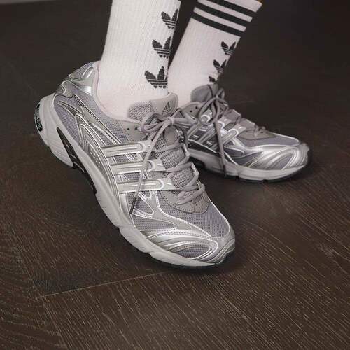 adidas阿迪达斯三叶草春冬休闲光波鞋经典复古网面老爹鞋JR9558