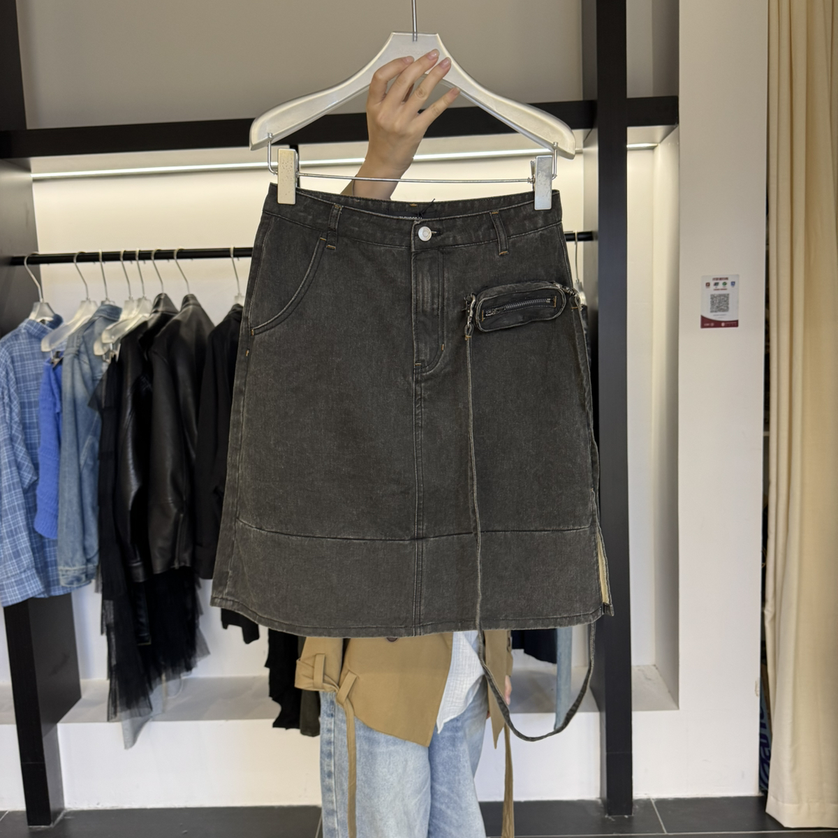 笑笑家春季新款做旧感工装牛仔裙