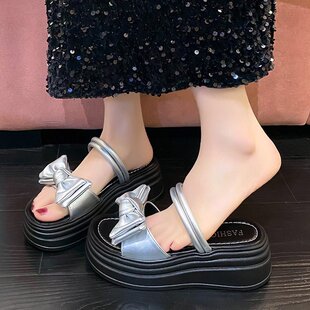 外穿2026新款 显瘦腿长蝴蝶结一字拖 女夏季 厚底增高7cm小个子拖鞋