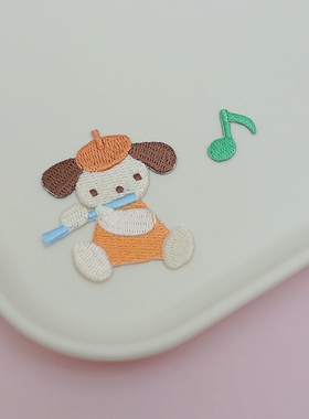 BF02熨烫款日本familiar风可爱吹笛小狗卡通刺绣布贴发夹DIY补丁