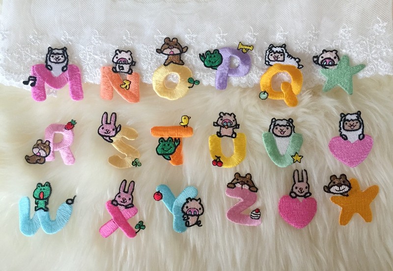 cy-01熨烫款 日本卡通动物英文字母幼儿园入园布贴拼音名字贴