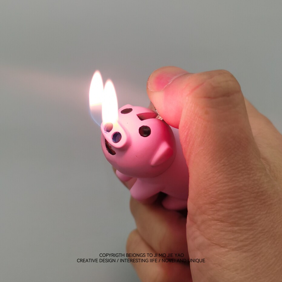 寂寞解药 鼻子会喷火的猪猪 网红可爱小猪打火机充气送男朋友高档