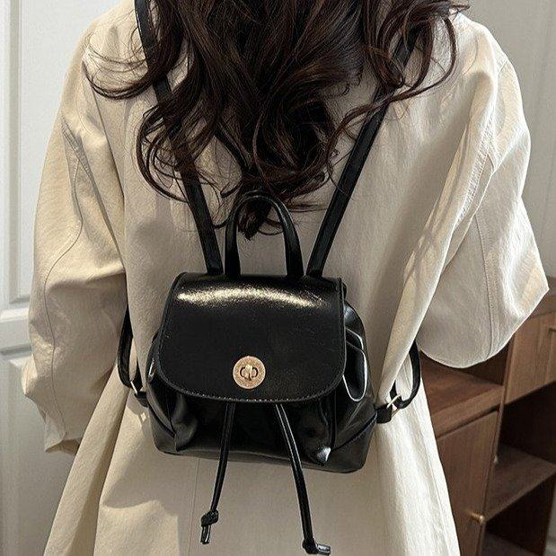 甜美可爱休闲小众设计感小背包女2026新款春夏时尚迷你百搭双肩包,箱包皮具/热销女包/男包,双肩背包,淘宝优惠券,粉丝福利购,淘宝优惠卷