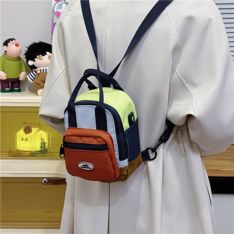 儿童可爱撞色零钱包女童小女孩斜挎包双肩包男童小包包出游手机包