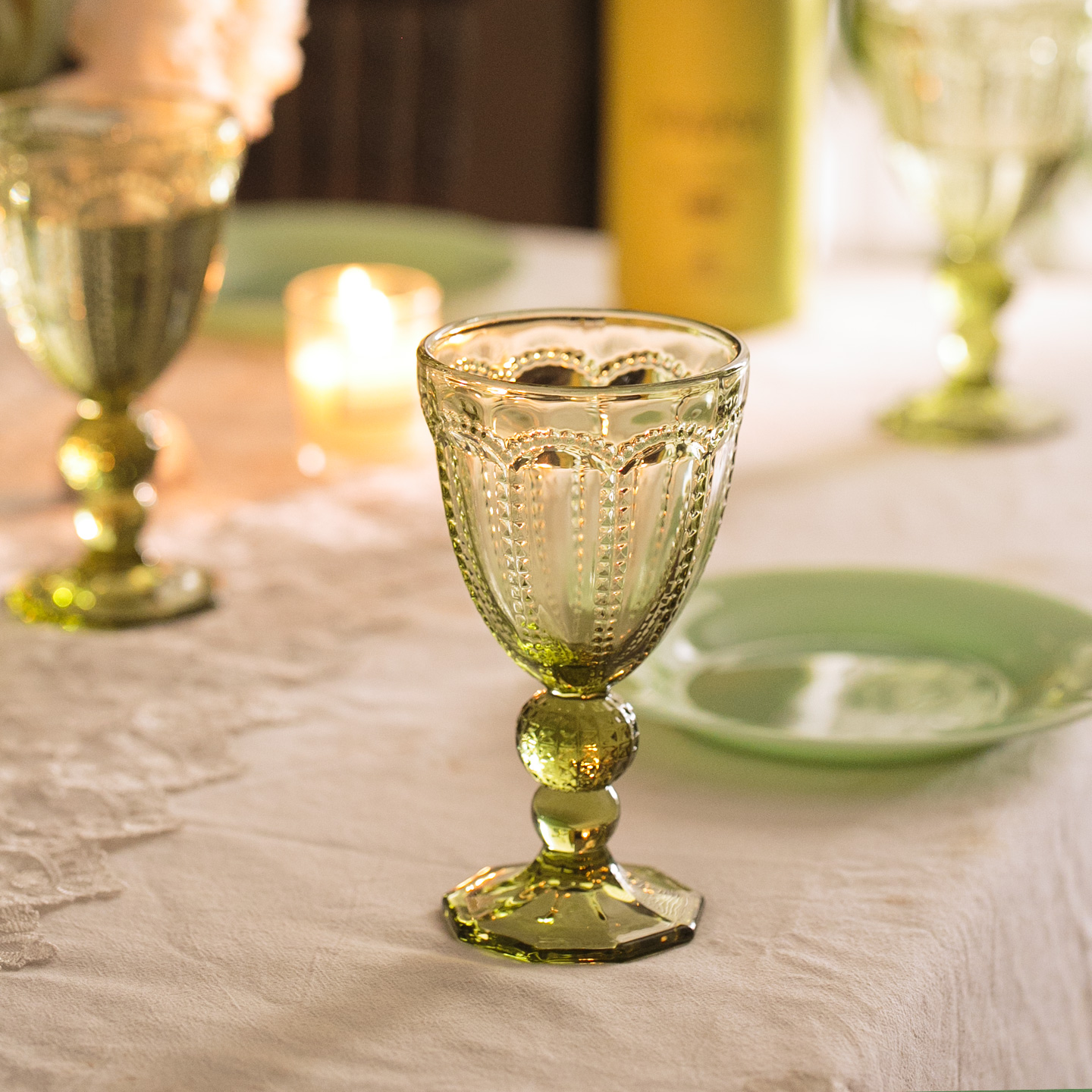 外单复古黄绿玻璃杯原色高脚杯 葡萄酒杯 红酒杯浮雕中古欧式法式