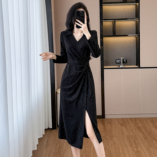 胖mm年会圣诞新年战袍黑色丝绒连衣裙女装新款冬季气质礼服小黑裙