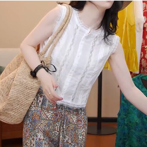 法式轻奢高级感蕾丝独特别致上衣