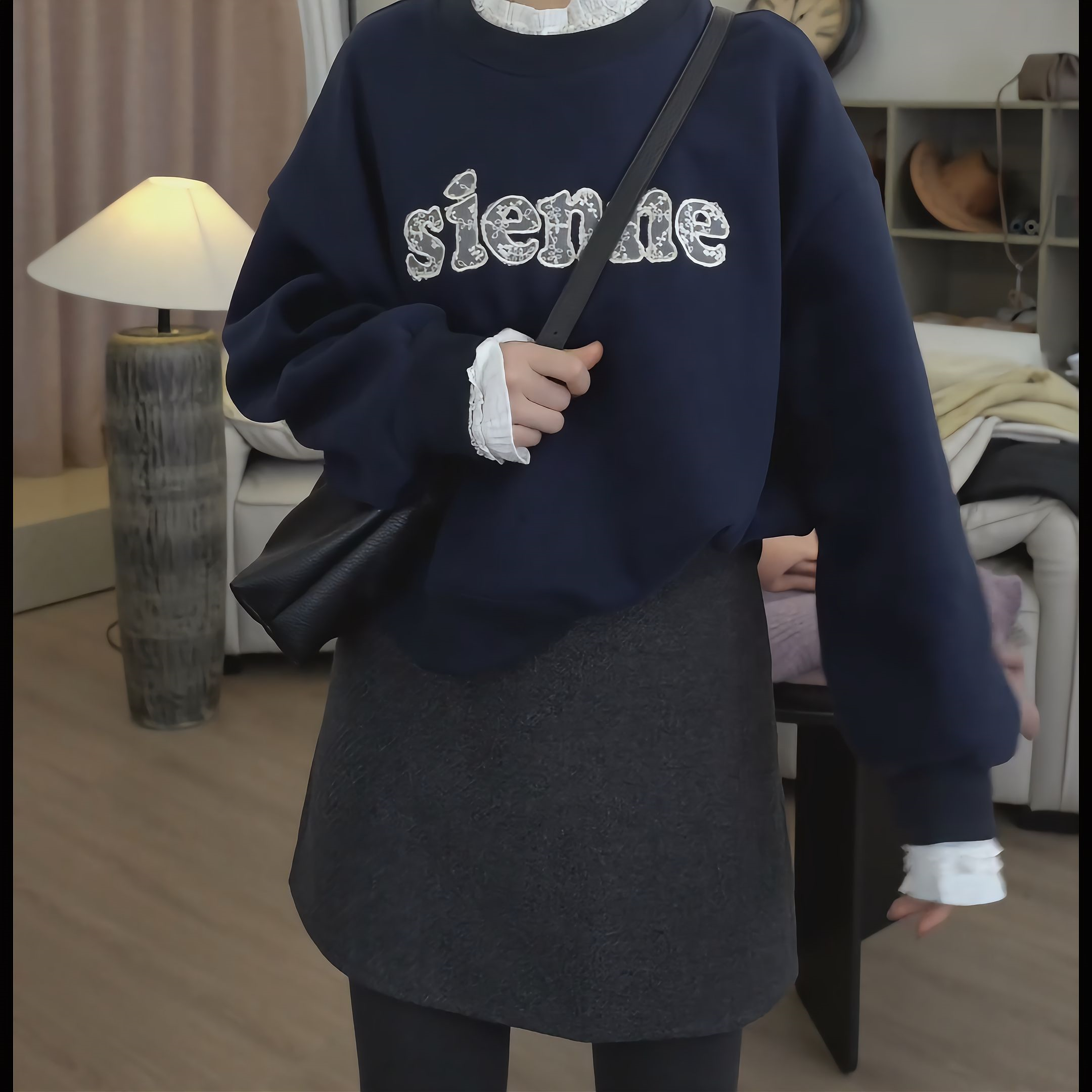 时尚简约套头内搭宽松卫衣
