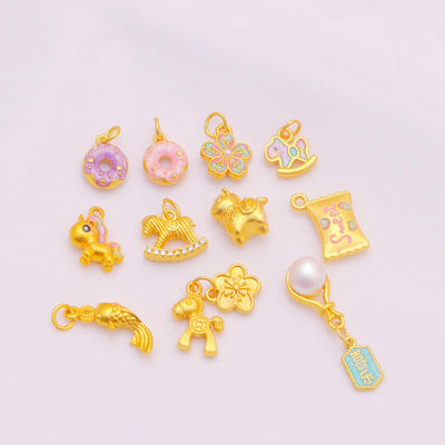 铜镀沙金滴油桃花甜甜圈项链吊坠