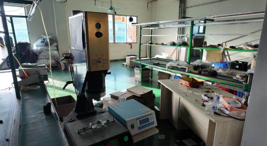 1月5日东莞制品公司机器设备一批网络拍卖公告