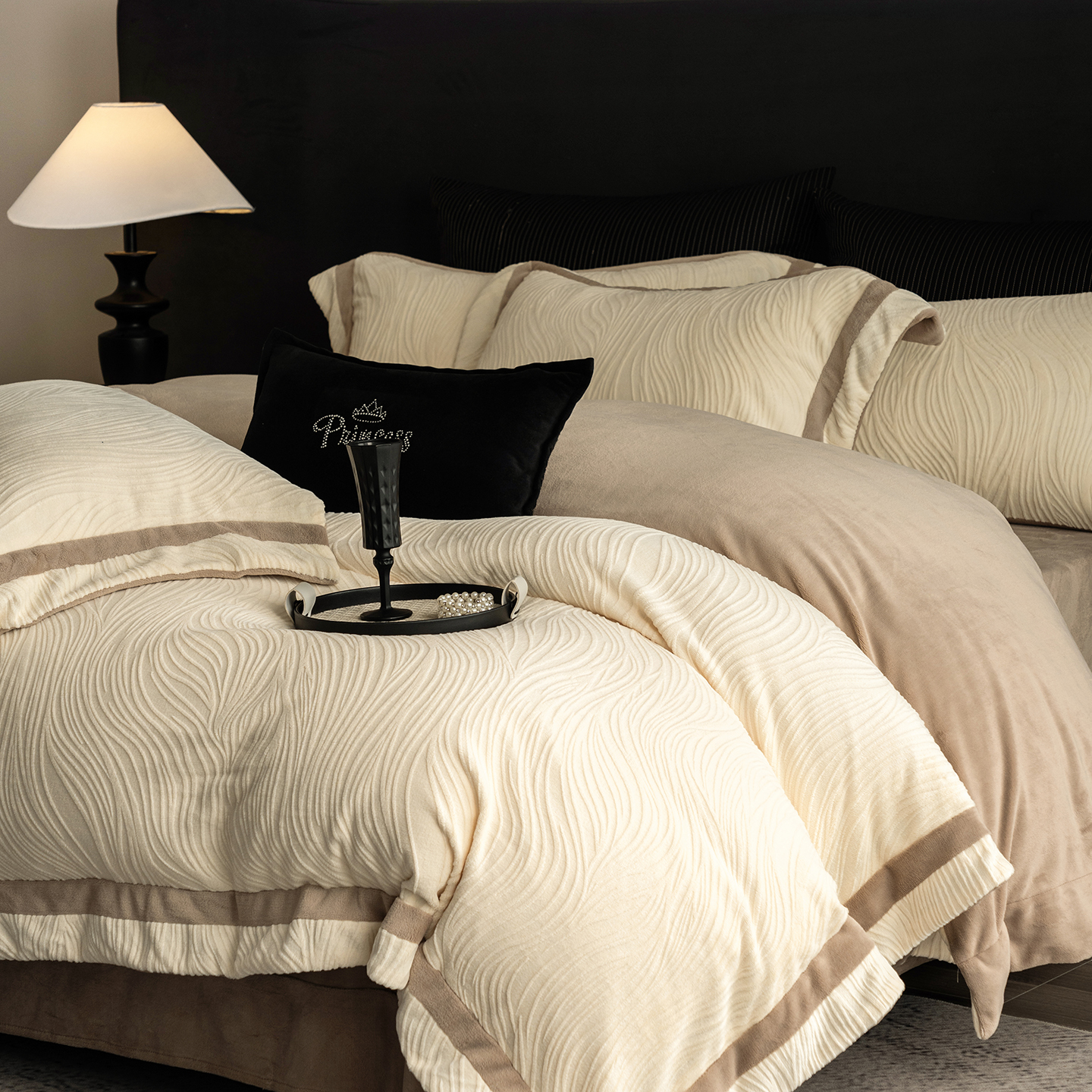 轻奢牛奶绒床上四件套立体雕花被套床单双面加厚法兰珊瑚绒床品