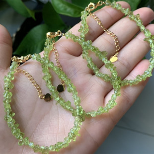 捡漏天然橄榄石手链碎石手串绿色水晶女款小清新饰品可调节原石
