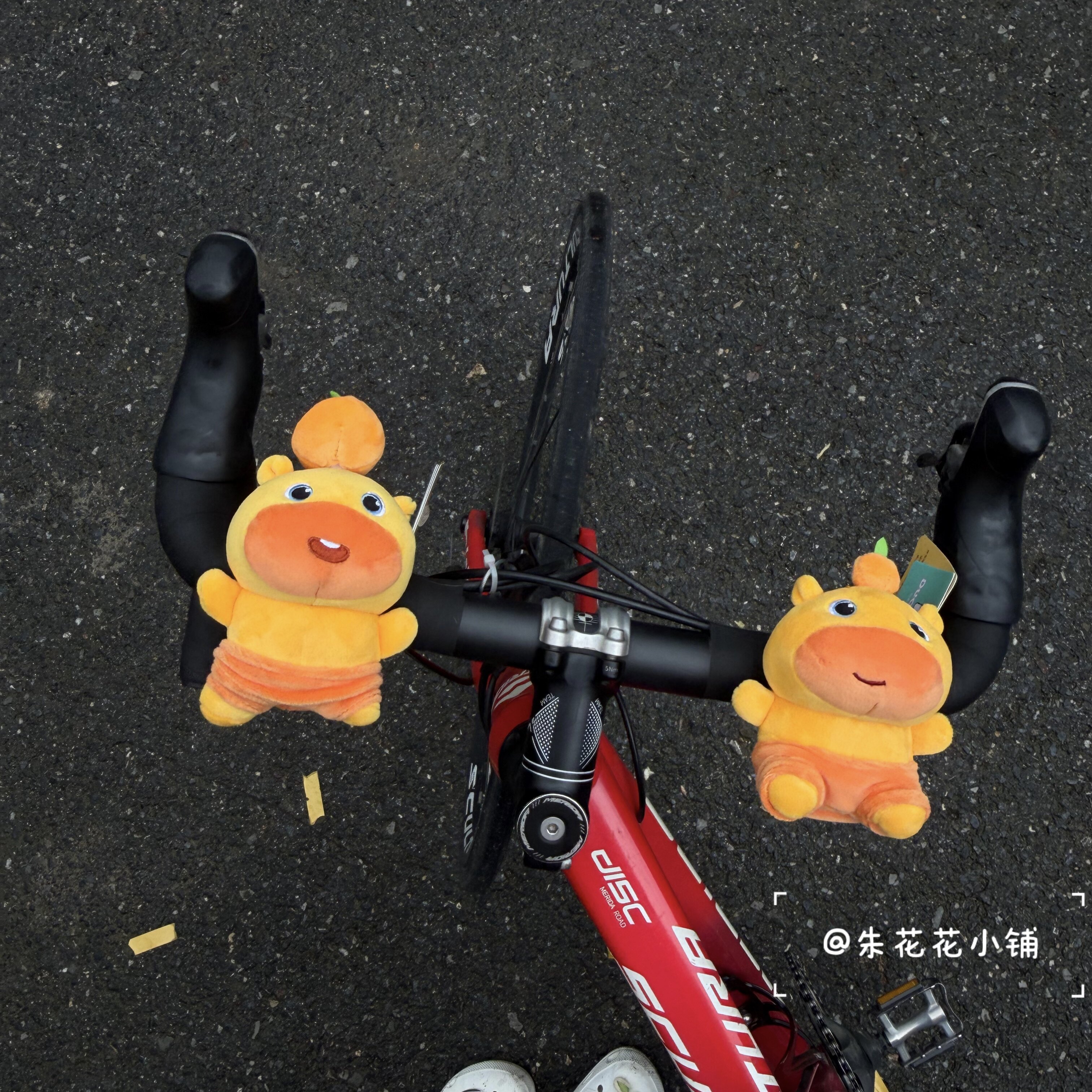 正版水豚噜噜山地车自行车装饰玩偶公仔公路车骑行配饰送朋友礼物