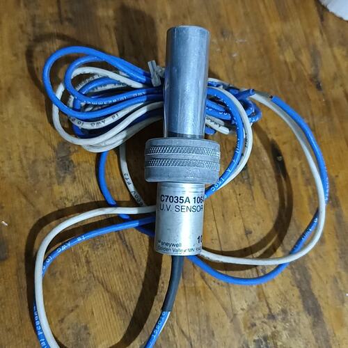 议价火焰监测器C7035A1064C7035A1064-102C7035A1064102