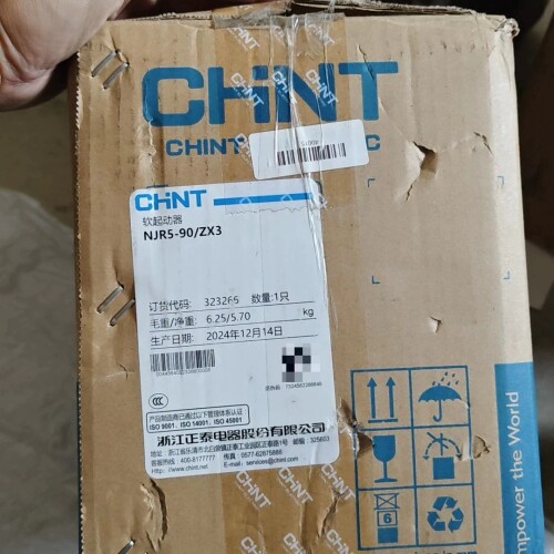 NJR5-90/ZX3，45KW正泰软启动器，原装正品， ~议价