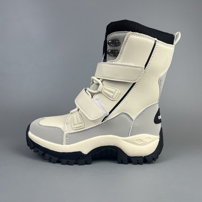 出口俄罗斯户外大码女防水雪地靴