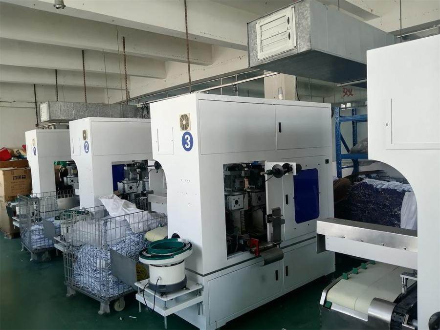 2月5日江门某公司存放于江门市蓬江区棠下镇桐乐路2号1幢四楼厂房内五台电源线半自动打端插壳机网络拍卖公告