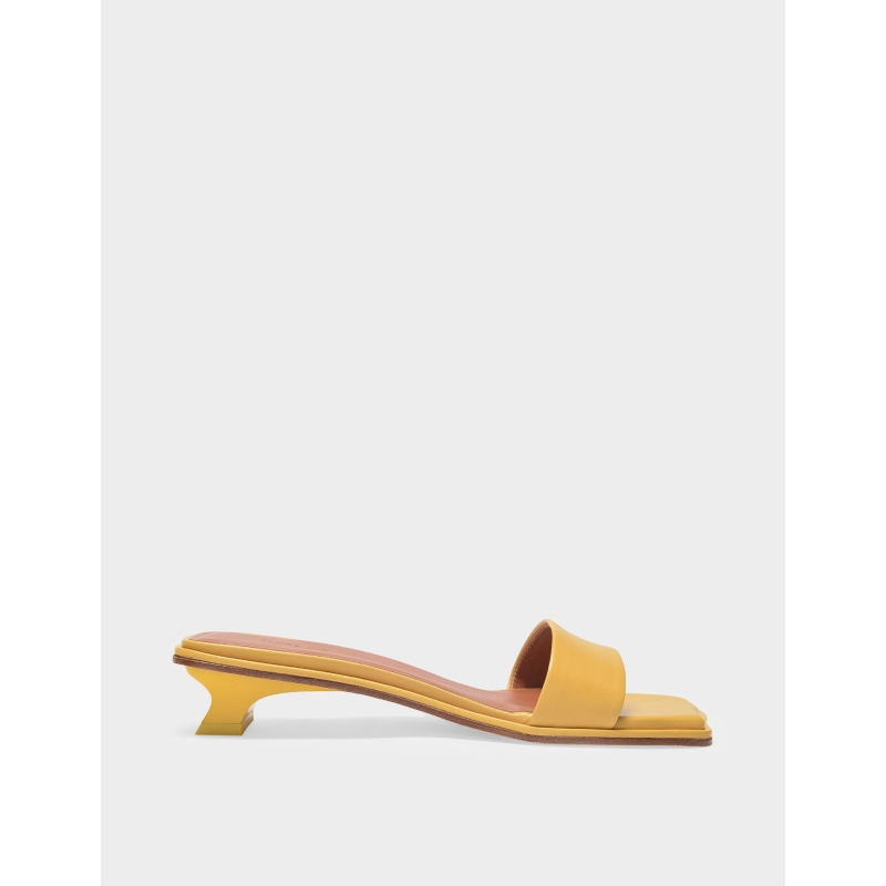 Rejina Pyo Isla Sandals 30mm 黄色羊皮低跟凉鞋正品