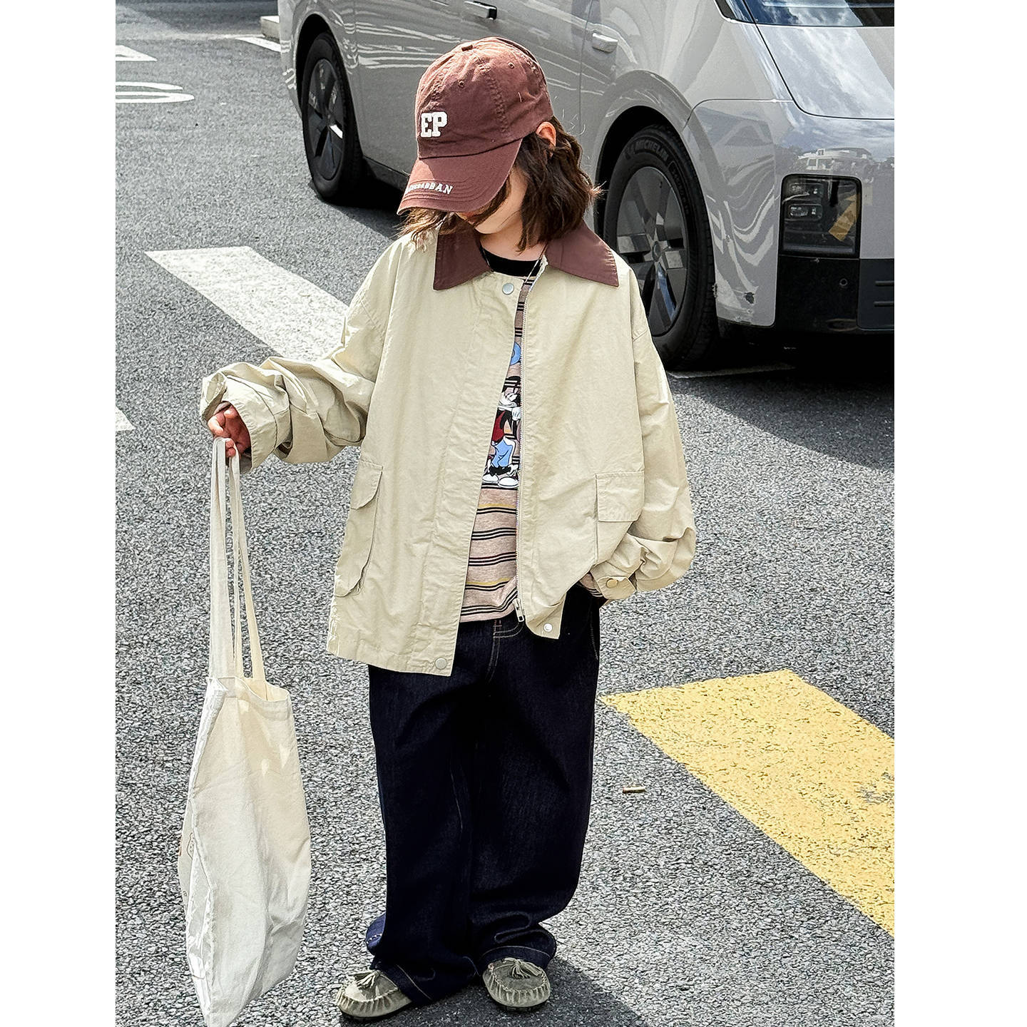 女童外套2025新款儿童独特风衣